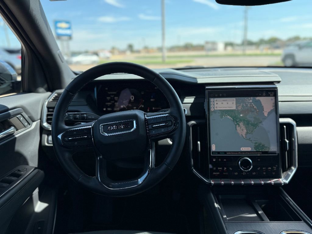 Certified 2024 GMC Acadia AT4 image 5