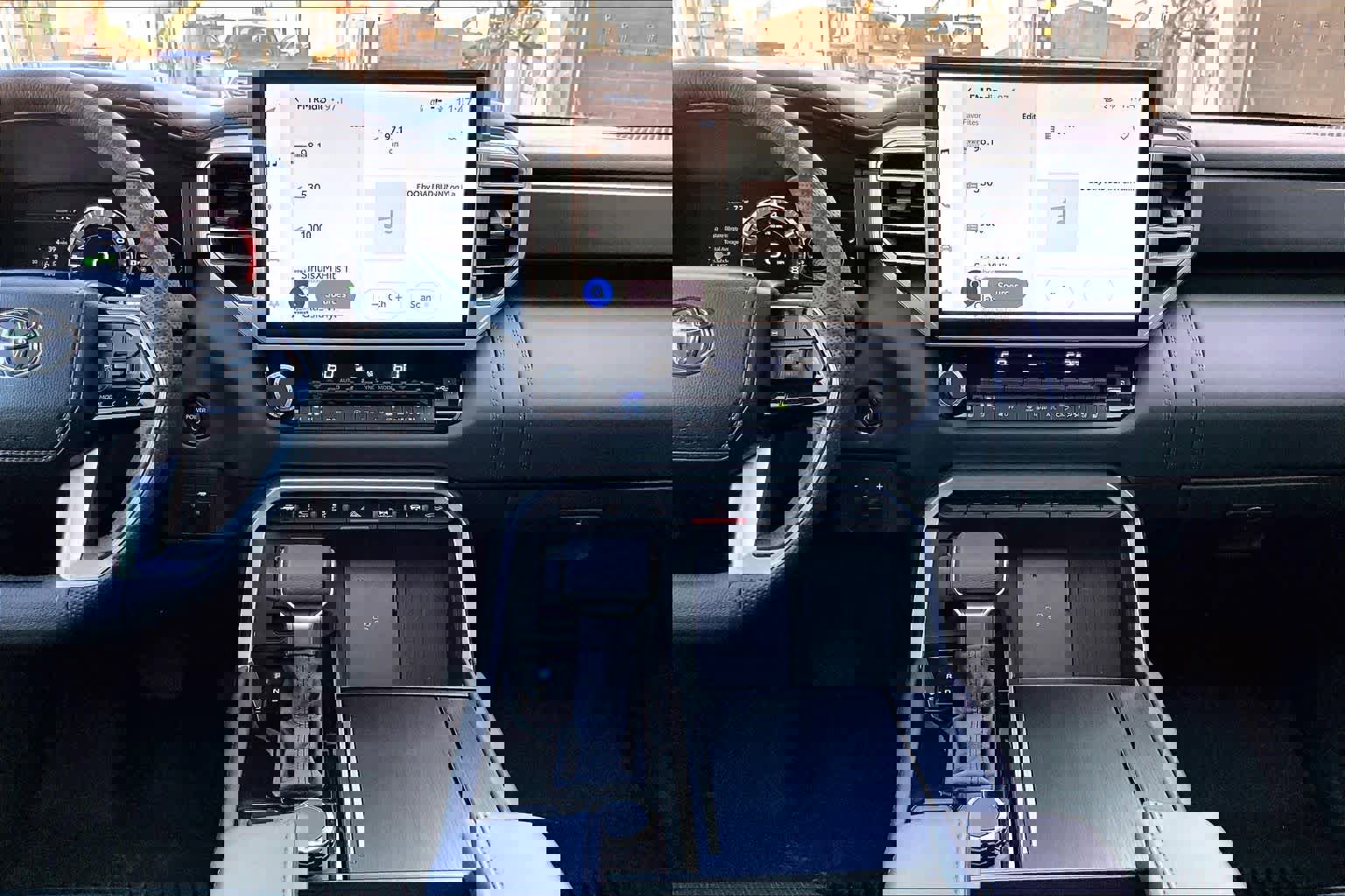 Used 2025 Toyota Tundra Platinum image 7