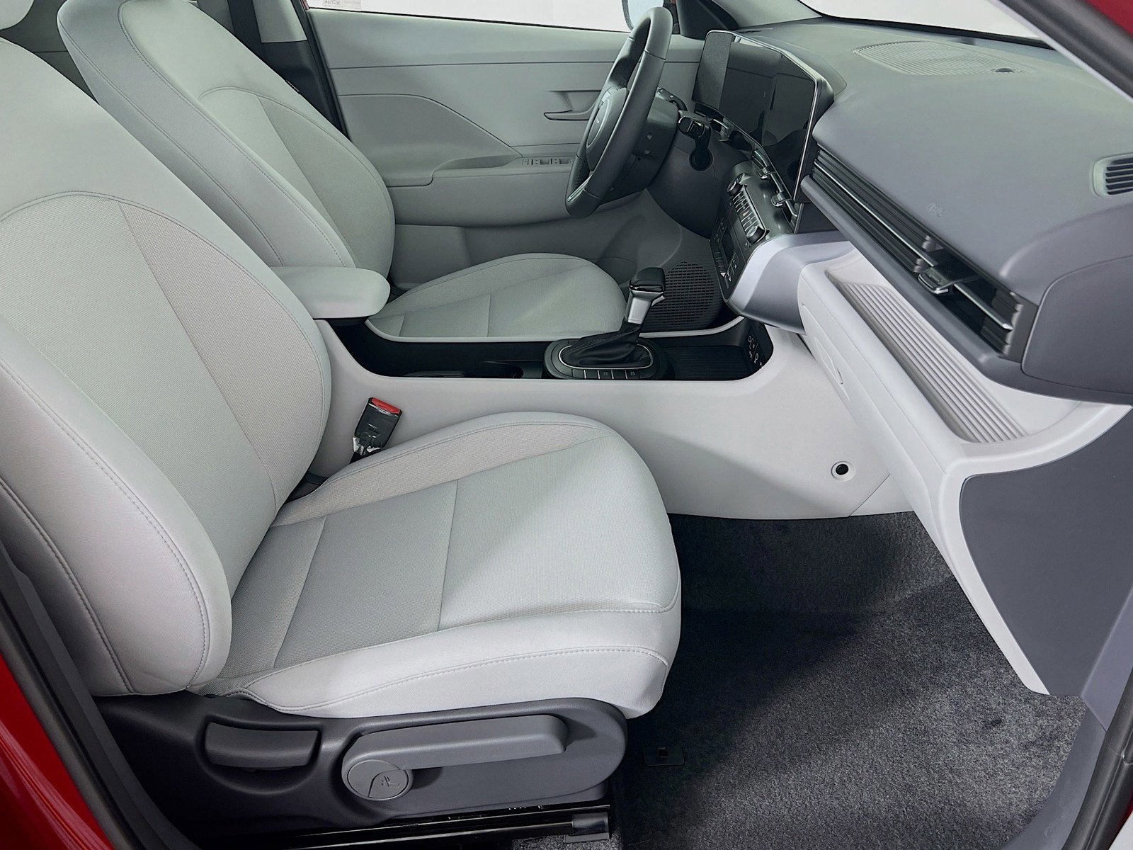 New 2025 Hyundai Kona SEL AWD/4WD image 22