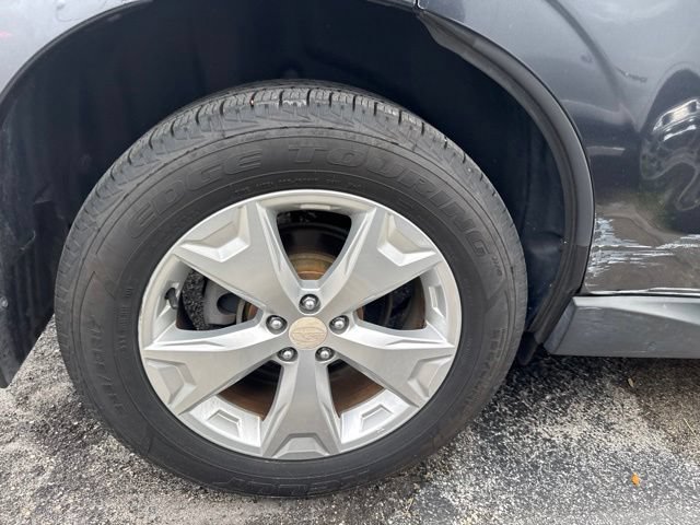 Used 2014 Subaru Forester 2.5i Premium w/ Popular Package #1 AWD/4WD image 10