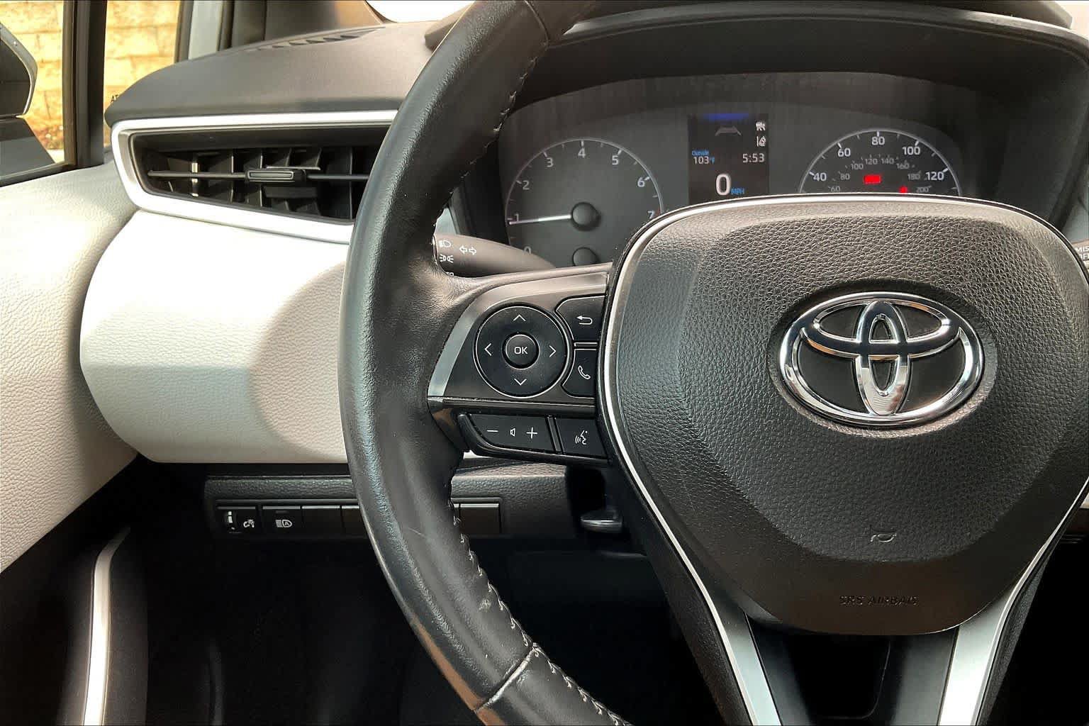 Used 2023 Toyota Corolla SE FWD image 23