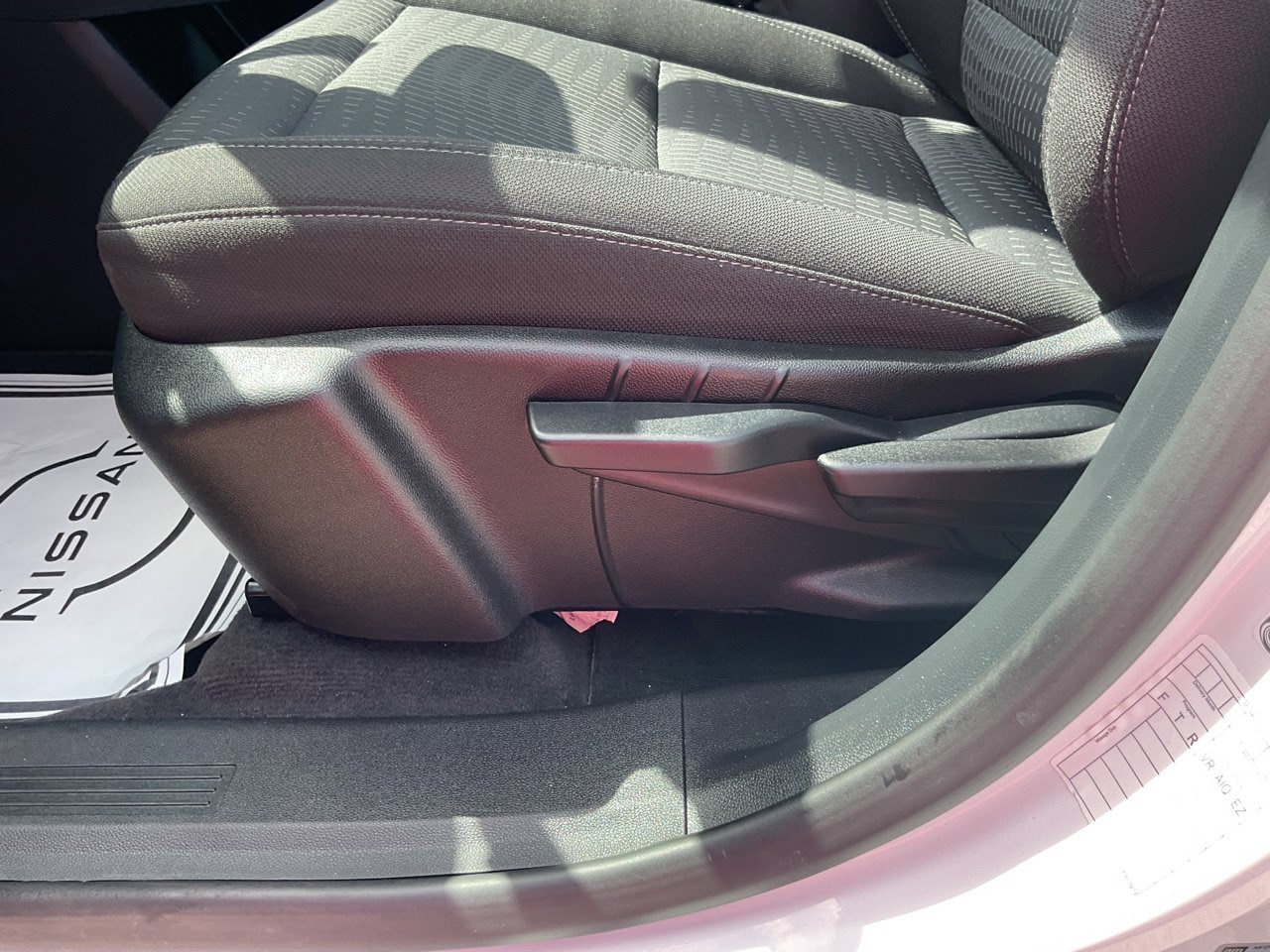 Used 2026 Chevrolet Equinox LT FWD image 9