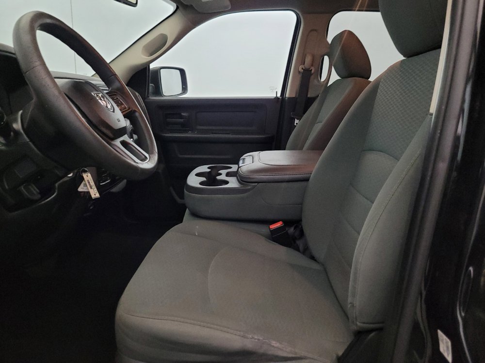 Used 2018 RAM 1500 Express AWD/4WD image 17