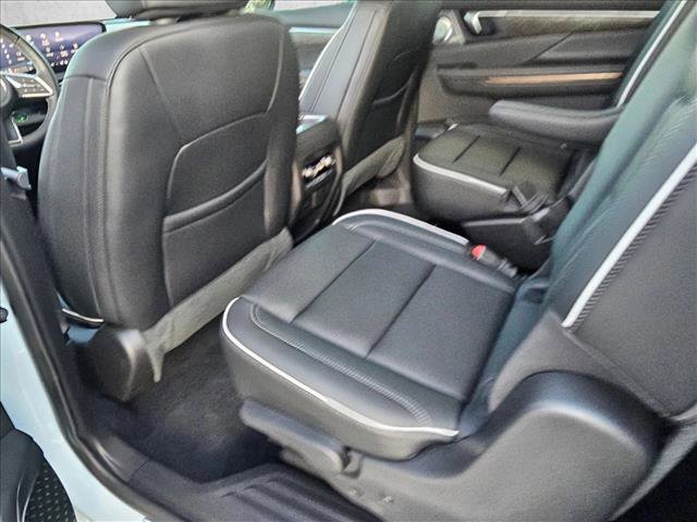 New 2026 Buick Enclave Avenir w/ Super Cruise Package FWD image 14