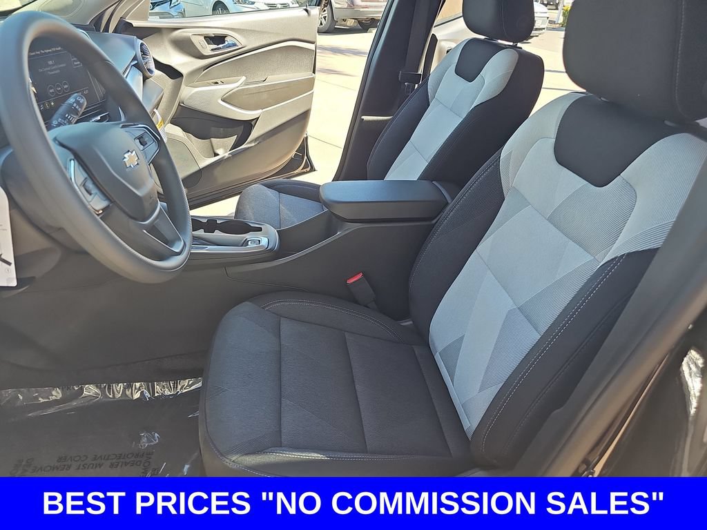 New 2026 Chevrolet Trax LS w/ LS Convenience Package FWD image 14