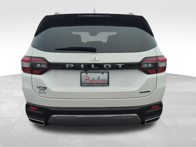 New 2026 Honda Pilot Touring image 8