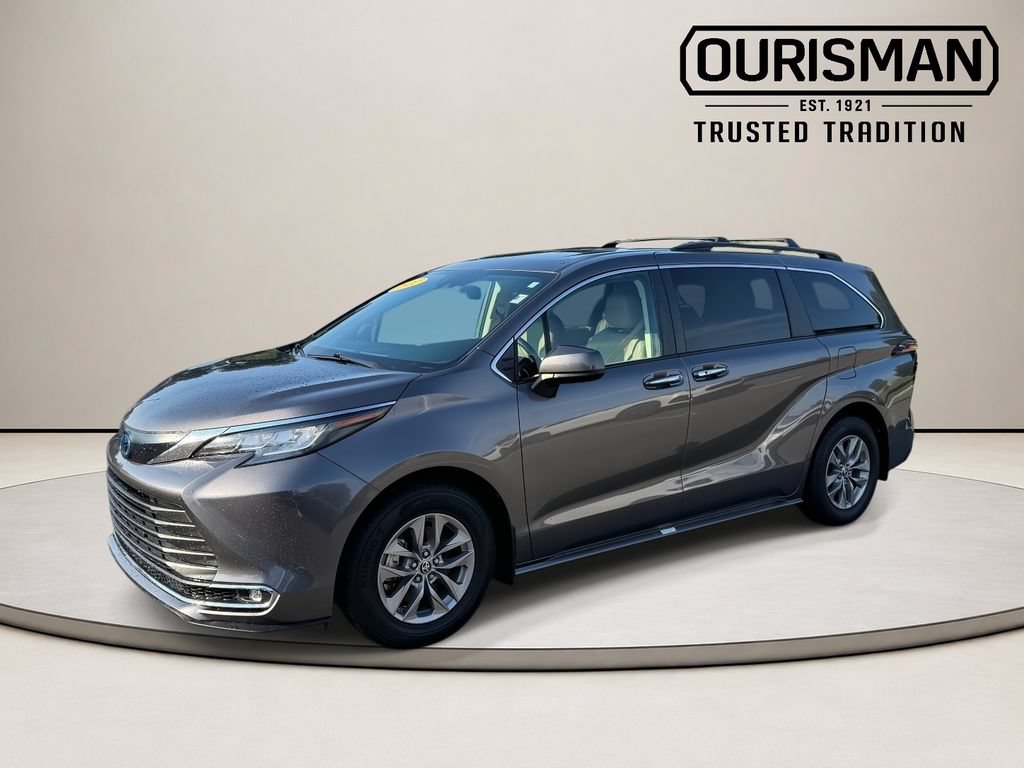 Used 2022 Toyota Sienna XLE FWD image 5