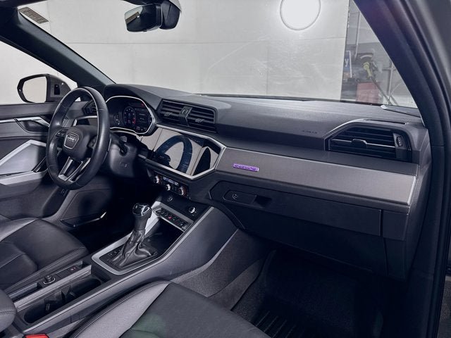 Used 2021 Audi Q3 2.0T Premium Plus AWD/4WD image 31
