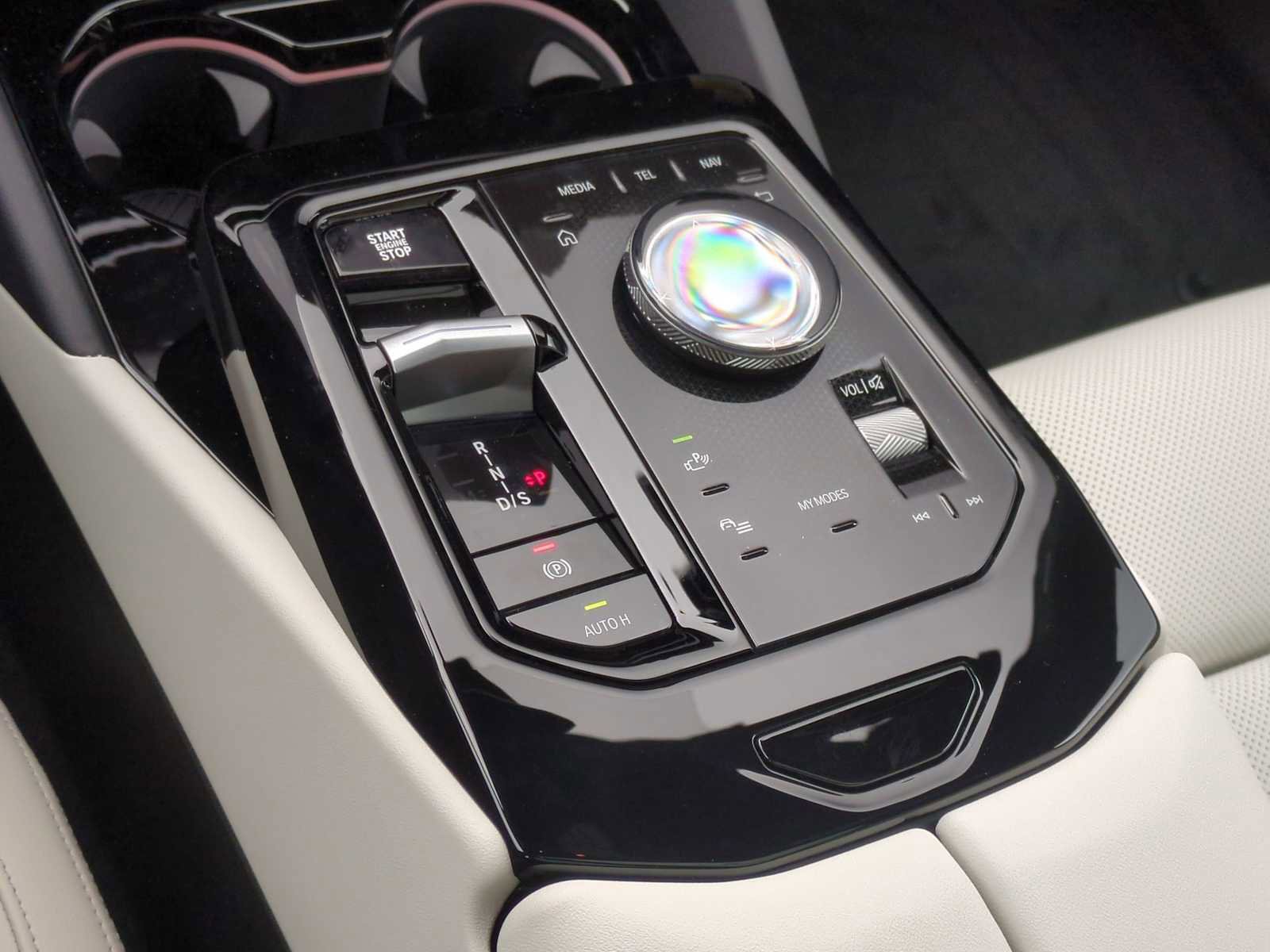 New 2026 BMW 540i xDrive image 34