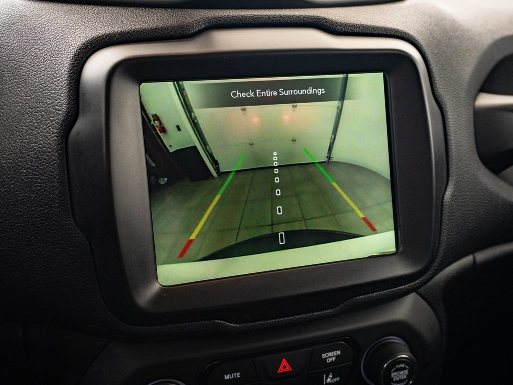 Used 2022 Jeep Renegade Trailhawk image 30