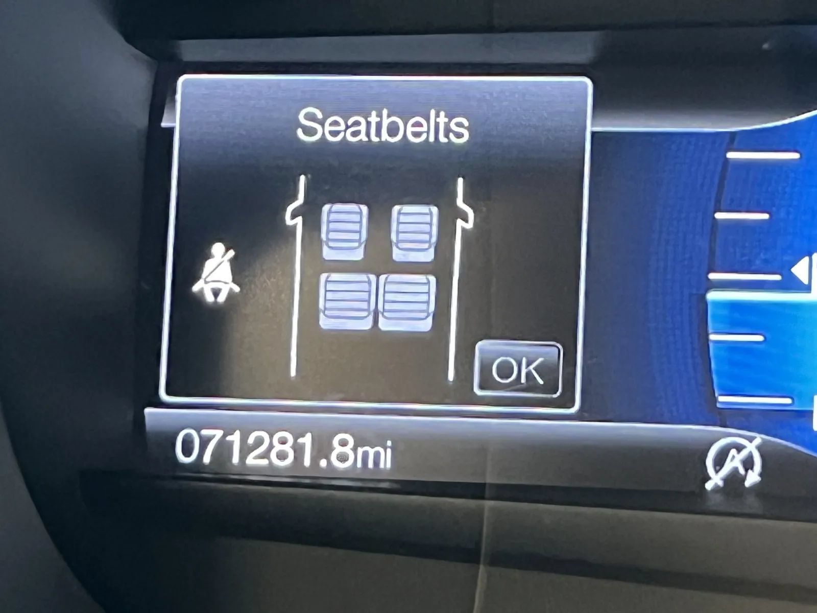 Used 2022 Ford Edge SEL AWD/4WD image 37