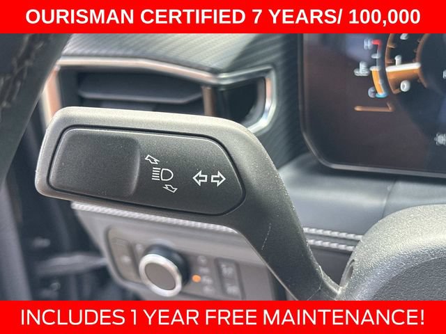Used 2025 Ford Mustang GT Premium RWD image 30