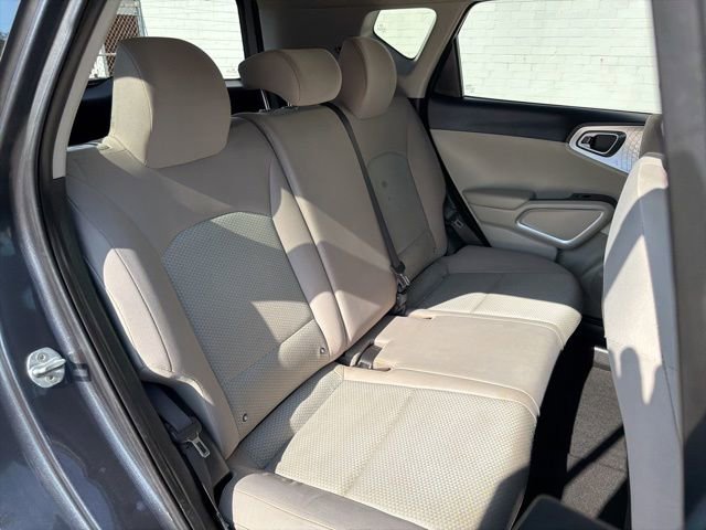 Used 2021 Kia Soul LX image 11
