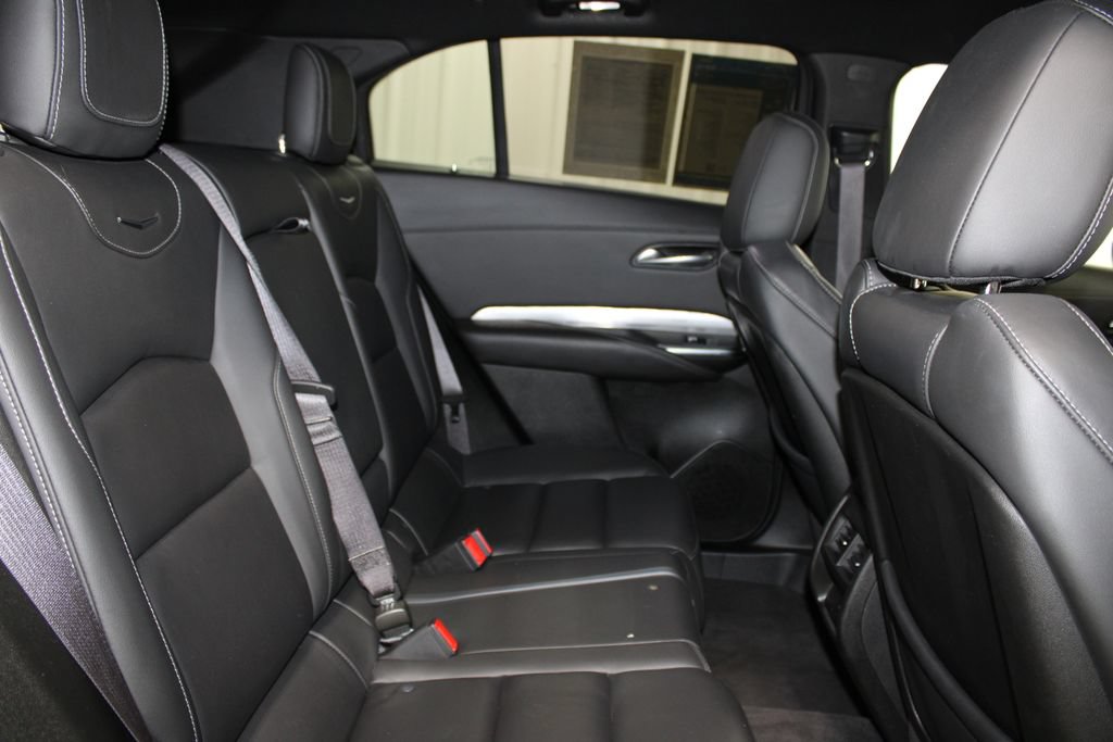 Used 2024 Cadillac XT4 Premium Luxury AWD/4WD image 32