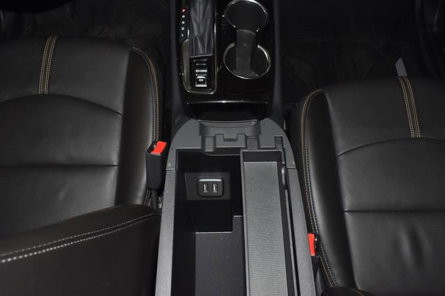 Used 2022 Chevrolet Equinox Premier AWD/4WD image 23