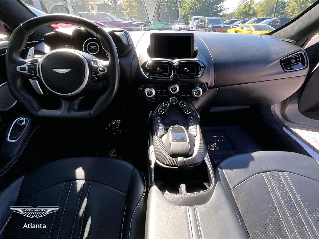 Used 2019 Aston Martin V8 Vantage Coupe RWD image 13