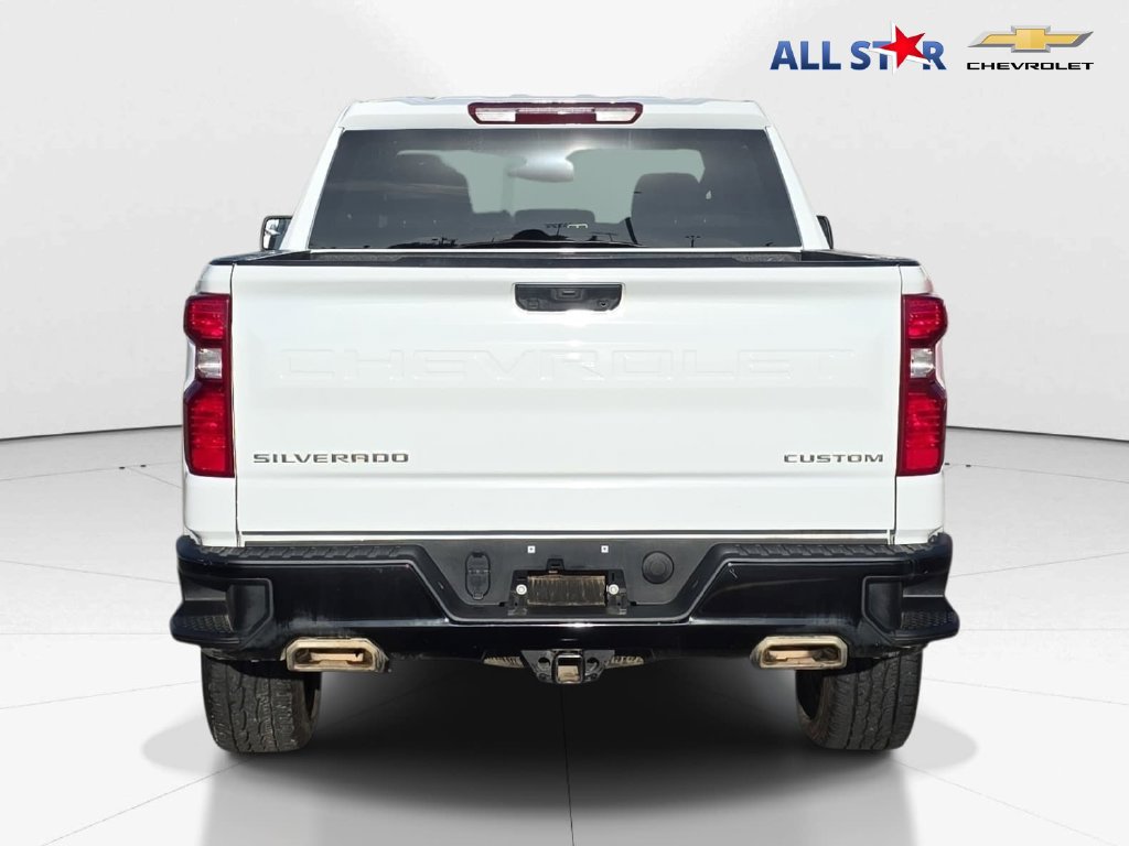Used 2025 Chevrolet Silverado 1500 Custom Trail Boss AWD/4WD image 4
