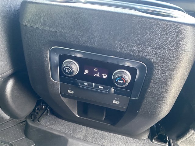 Used 2023 Chevrolet Tahoe RST image 9