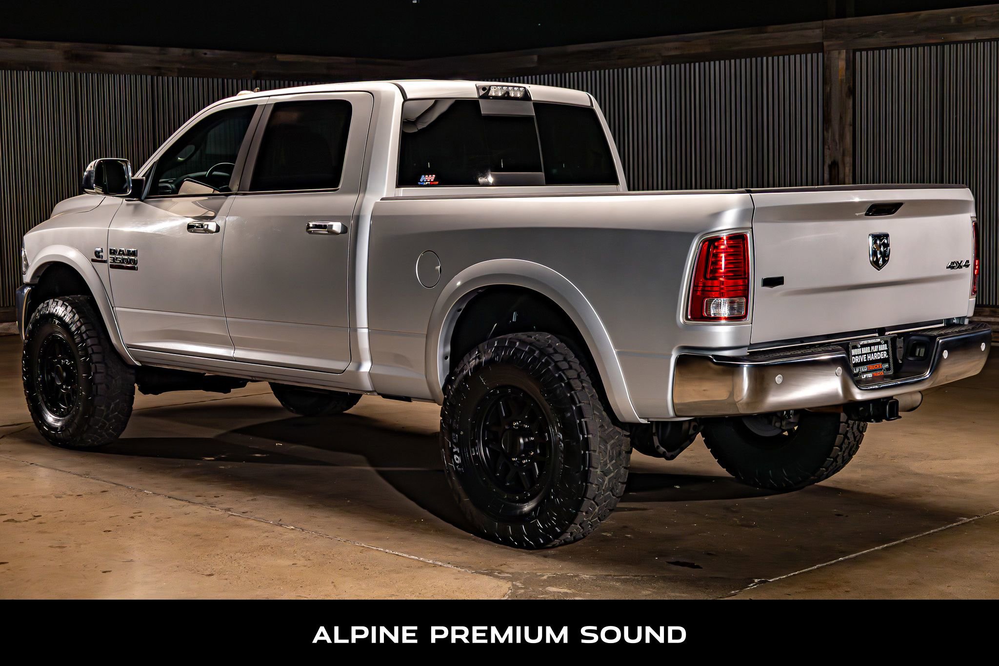 Used 2017 RAM 3500 Laramie w/ Cold Weather Group AWD/4WD image 7