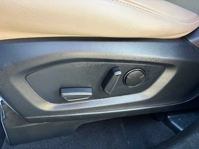 Used 2024 Ford Explorer Limited AWD/4WD image 26