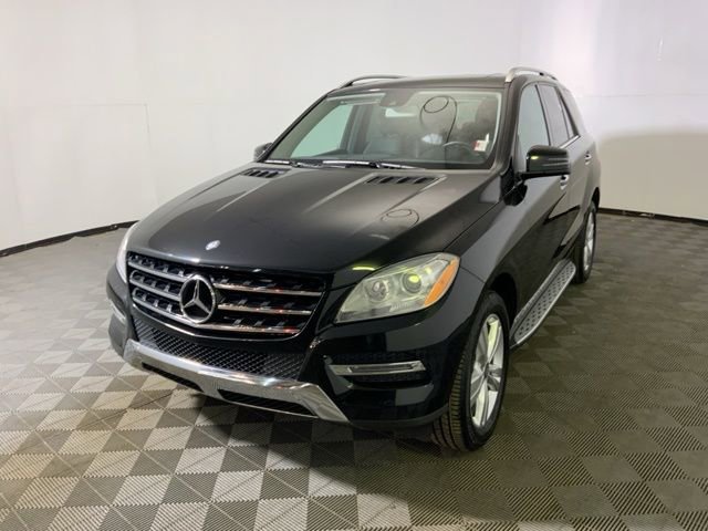 Used 2013 Mercedes-Benz ML 350 BlueTEC 4MATIC image 3