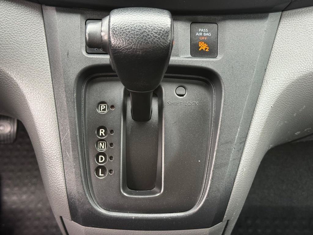 Used 2015 Nissan NV200 SV w/ Technology Package FWD image 26