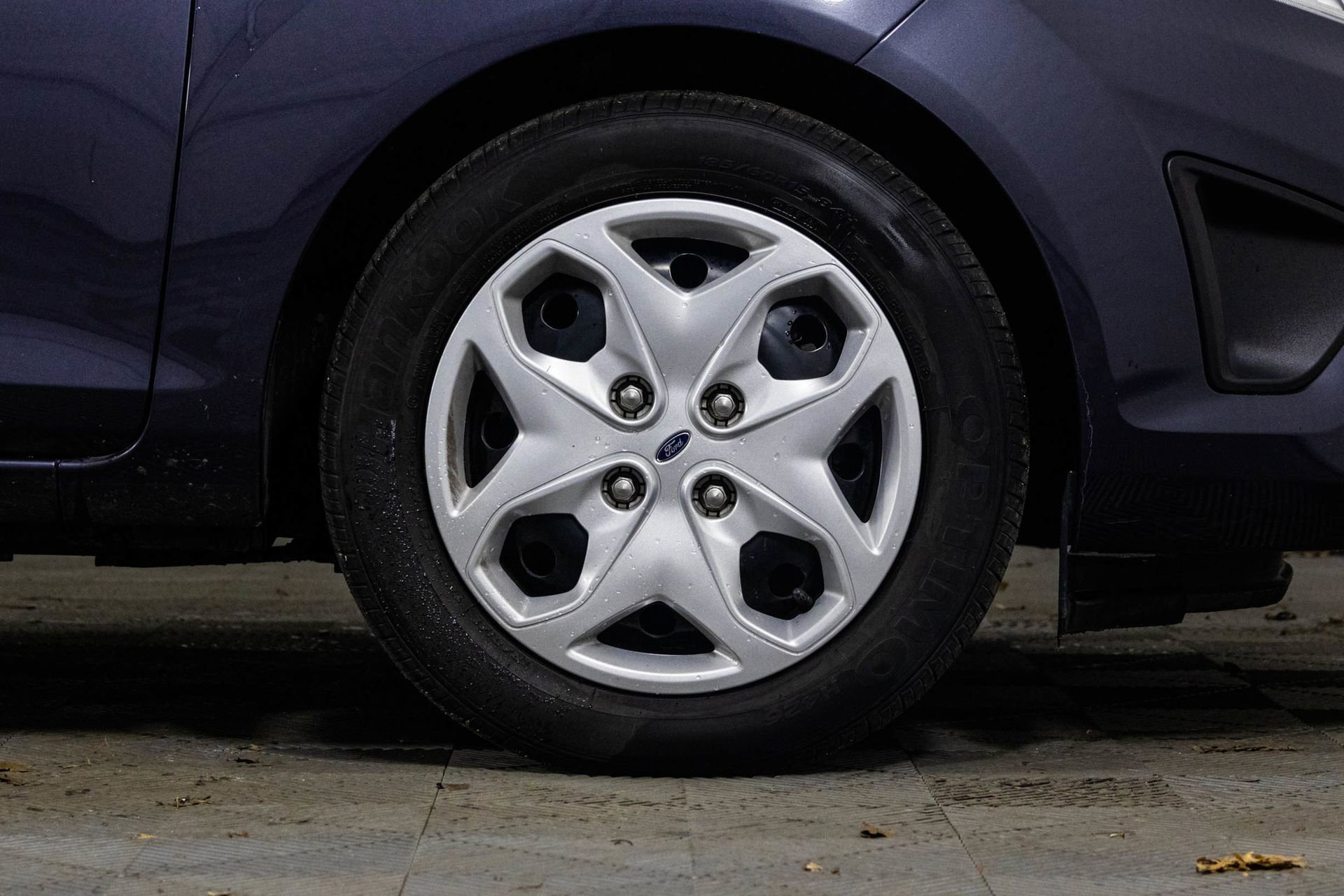 Used 2012 Ford Fiesta SE FWD image 39