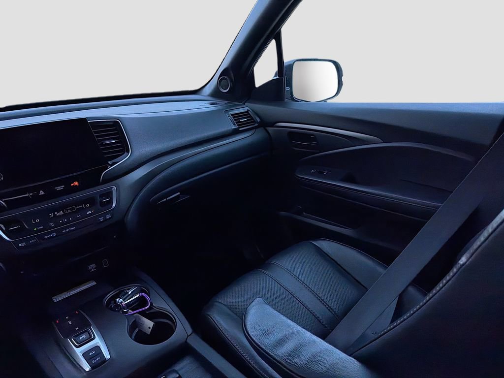 Used 2023 Honda Passport TrailSport image 24