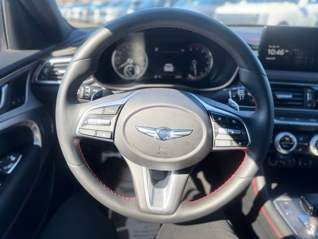 Used 2023 Genesis G70 3.3T w/ Sport Advanced Package image 10