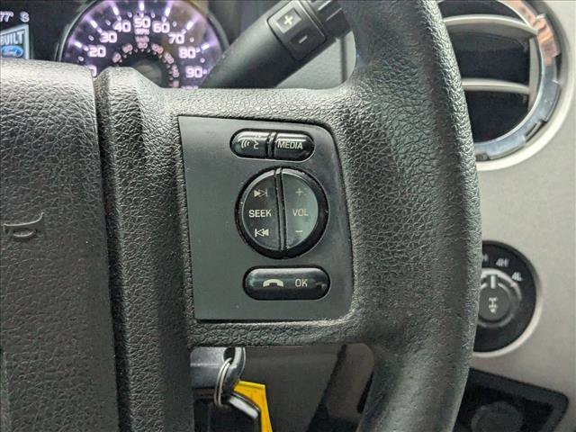 Used 2016 Ford F250 XLT w/ XLT Premium Package AWD/4WD image 5