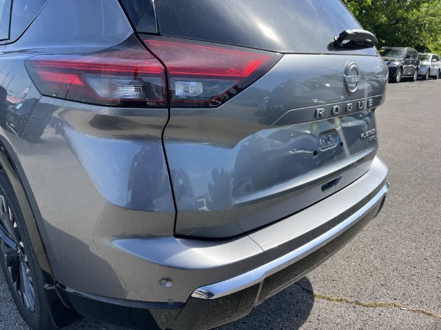 New 2026 Nissan Rogue Platinum AWD/4WD image 10