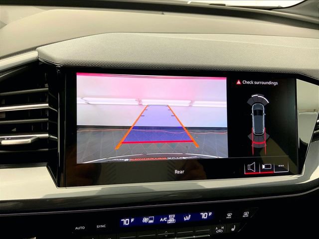 Certified 2025 Audi Q4 e-tron Premium Plus w/ Premium Plus image 25