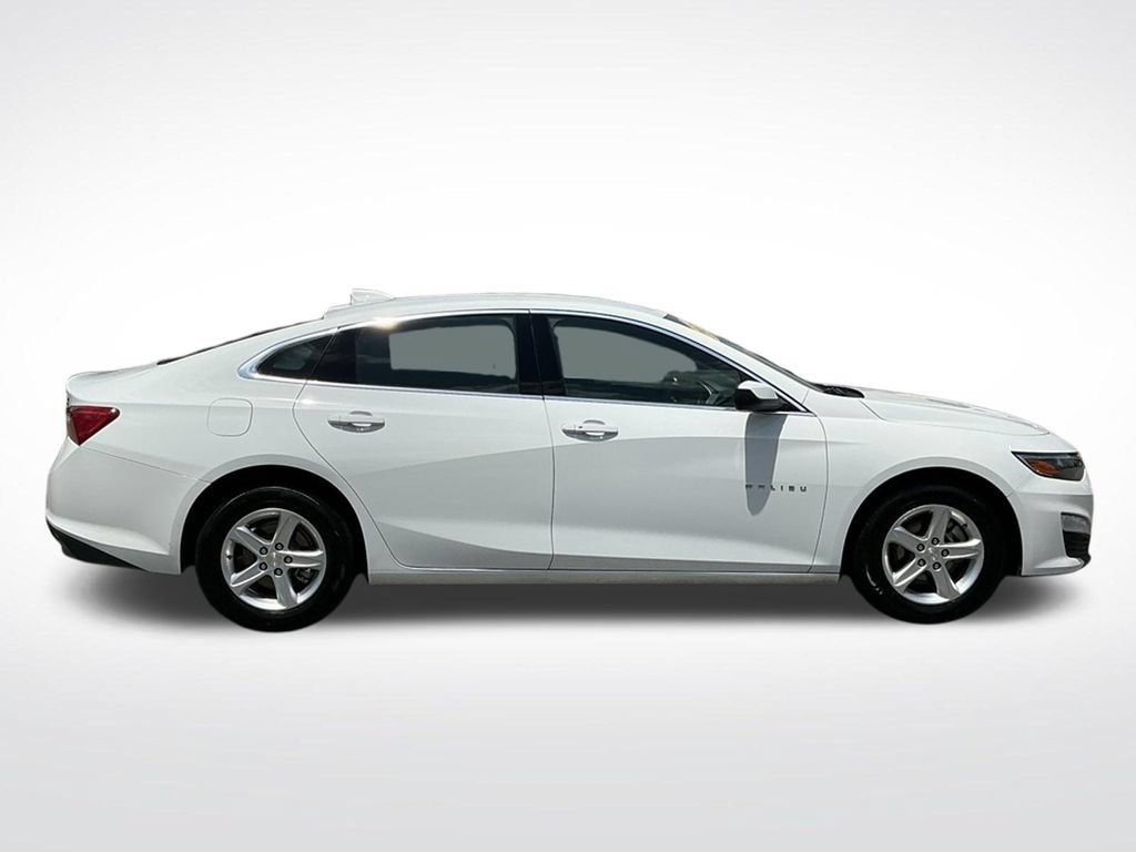 Used 2024 Chevrolet Malibu LT FWD image 14