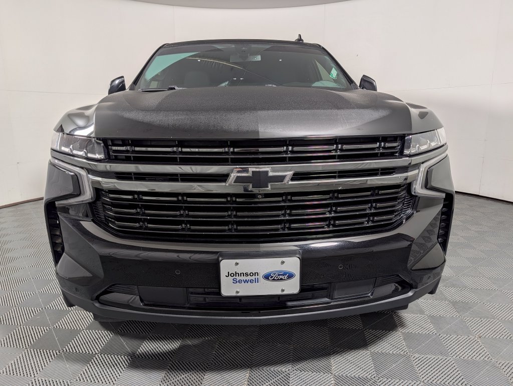 Used 2022 Chevrolet Tahoe RST w/ Luxury Package AWD/4WD image 3