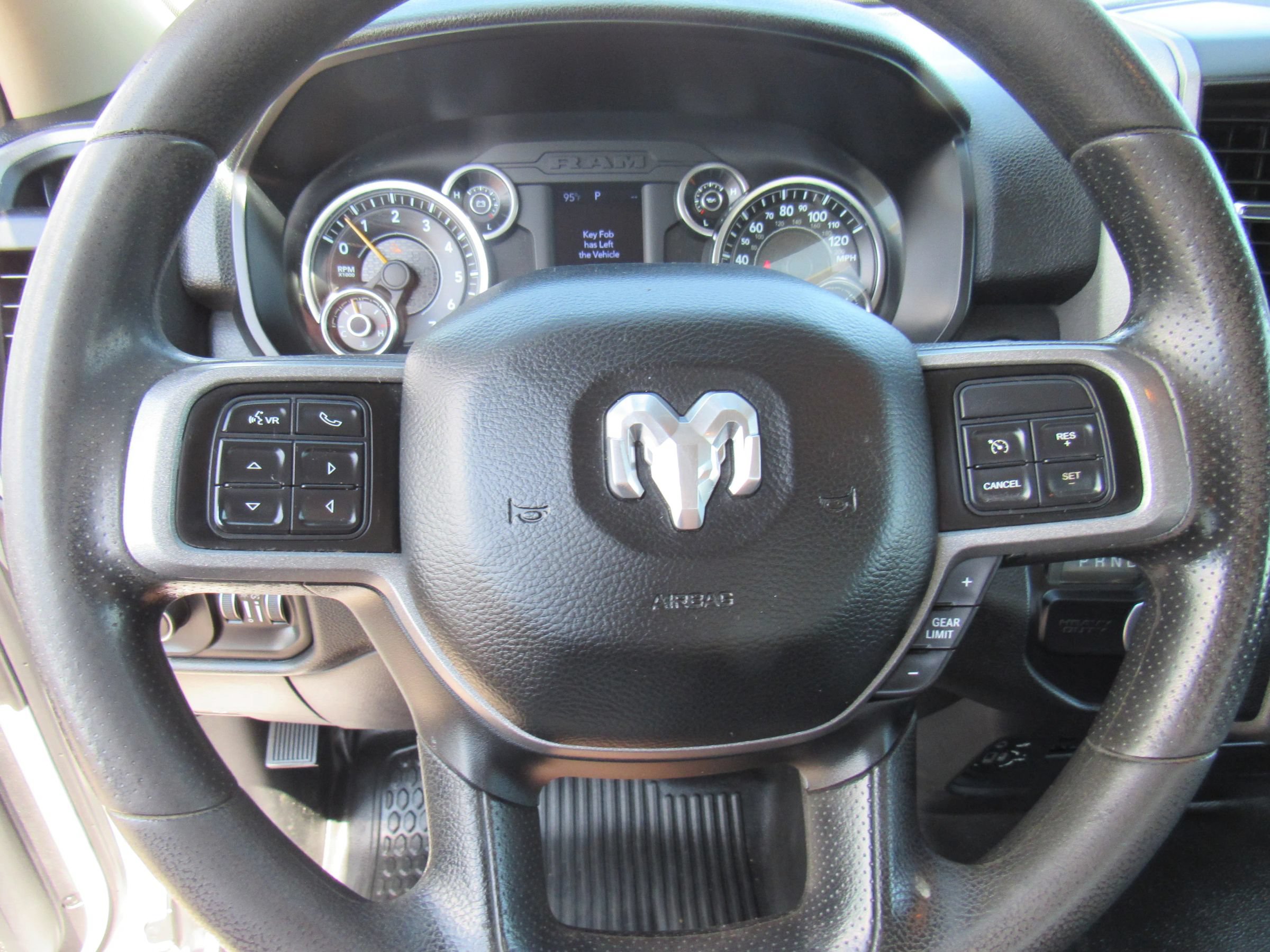 Used 2020 RAM 2500 Tradesman w/ Chrome Appearance Group RWD image 12