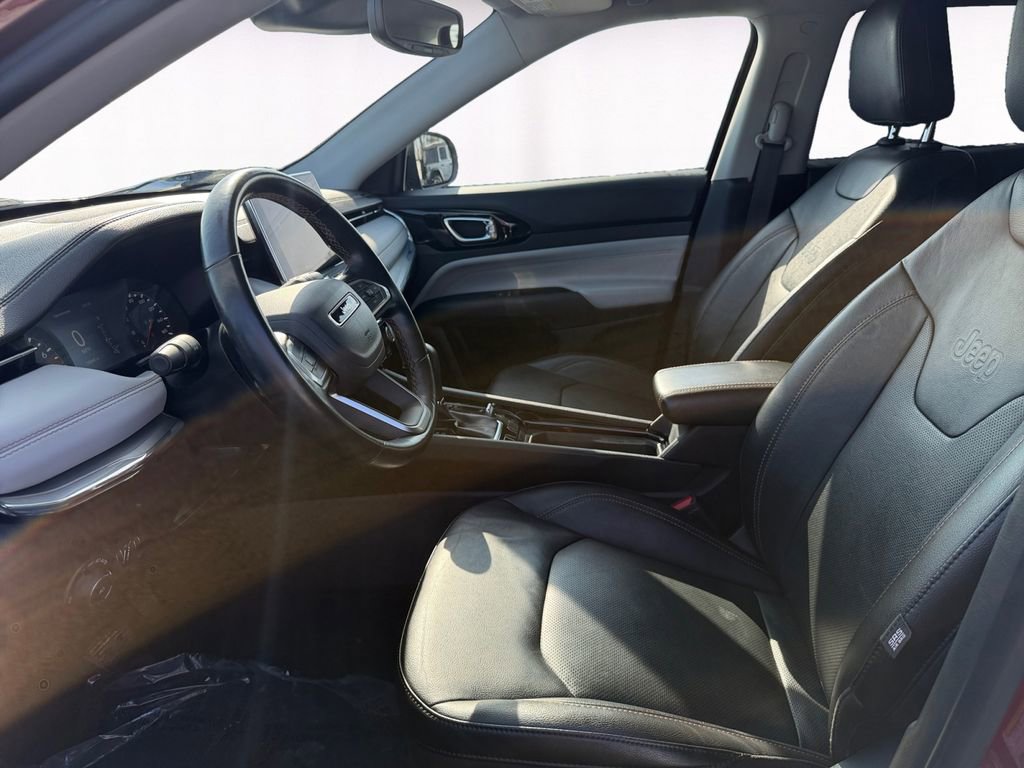 Used 2022 Jeep Compass Limited w/ Sun and Sound Group image 9