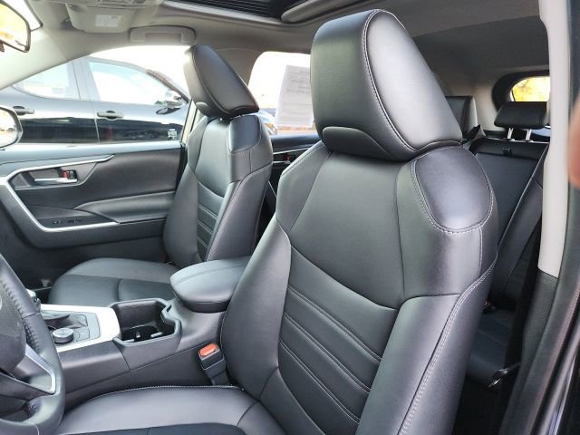Certified 2023 Toyota RAV4 XLE Premium image 16