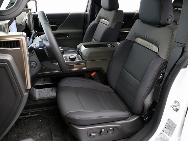 New 2025 GMC Hummer EV 2X AWD/4WD image 10