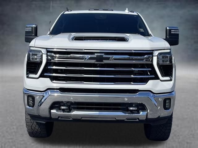 Used 2024 Chevrolet Silverado 2500 LTZ w/ LTZ Premium Package image 24