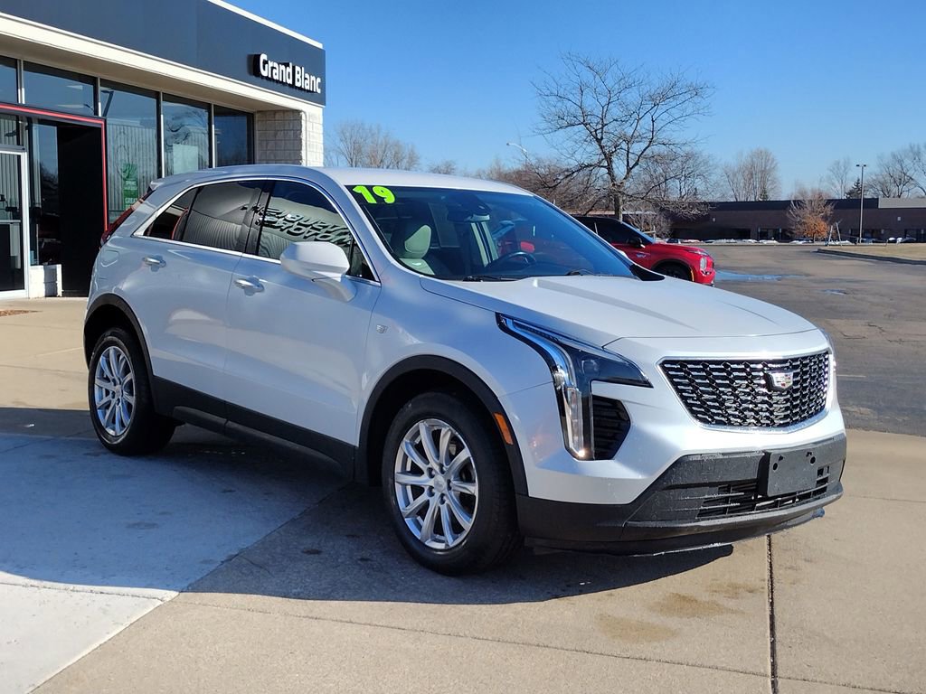 Used 2019 Cadillac XT4 Luxury AWD/4WD image 13