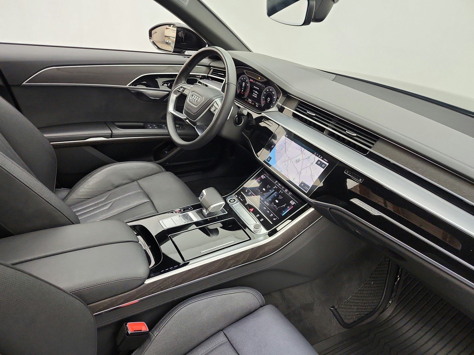 Used 2022 Audi A8 L 3.0T AWD/4WD image 18