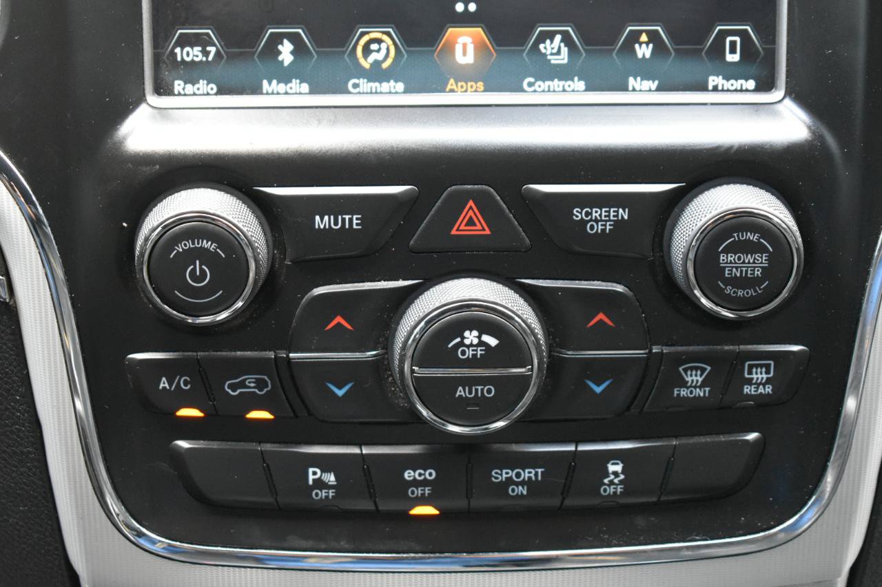 Used 2018 Jeep Grand Cherokee Limited AWD/4WD image 21