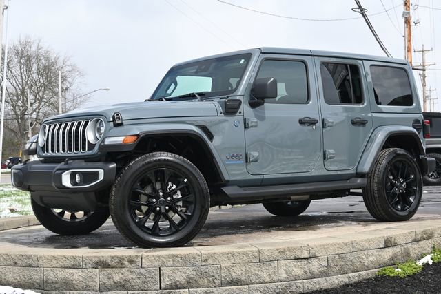 Used 2025 Jeep Wrangler Sahara