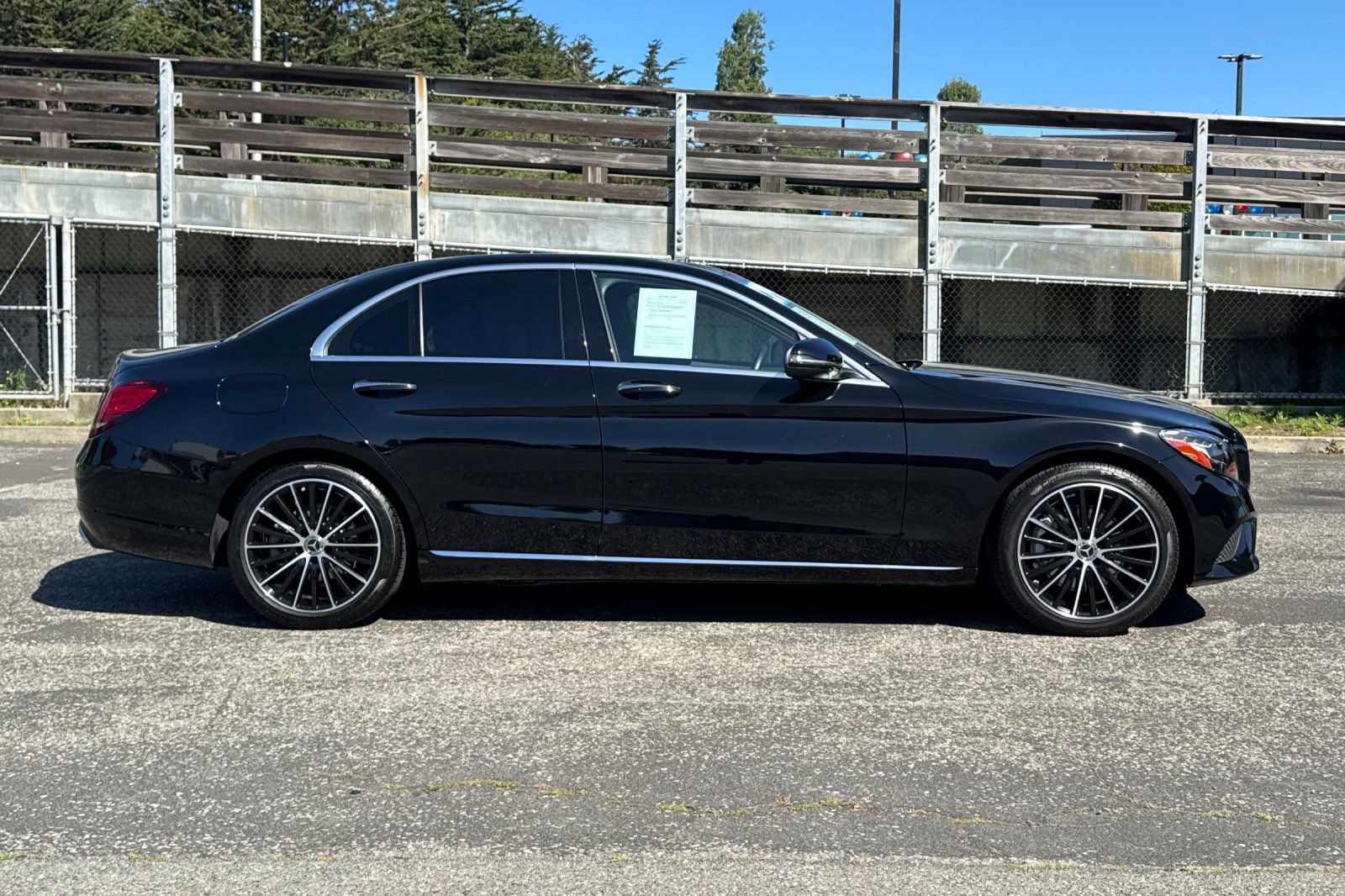 Used 2021 Mercedes-Benz C 300 Sedan image 3