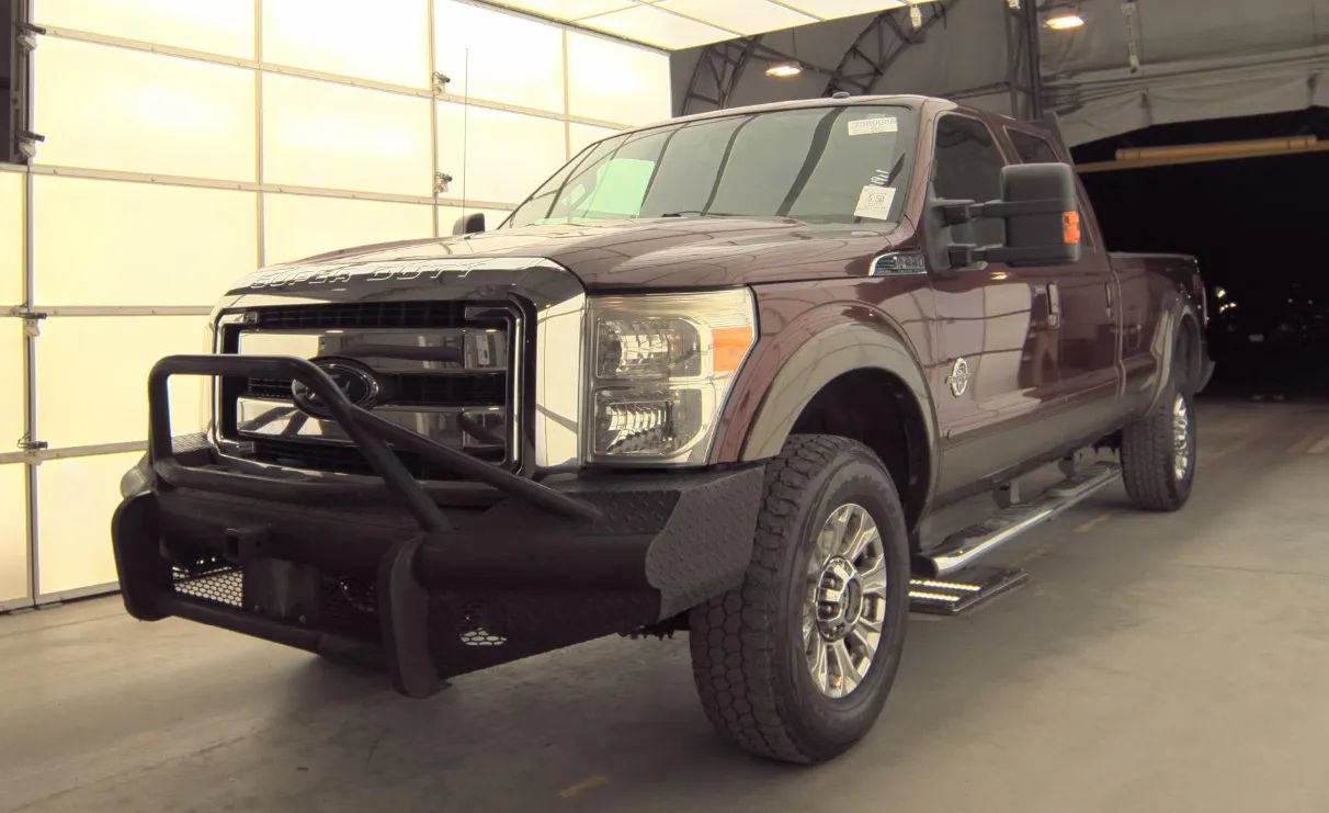Used 2016 Ford F350 Lariat w/ Lariat Interior Package AWD/4WD image 1