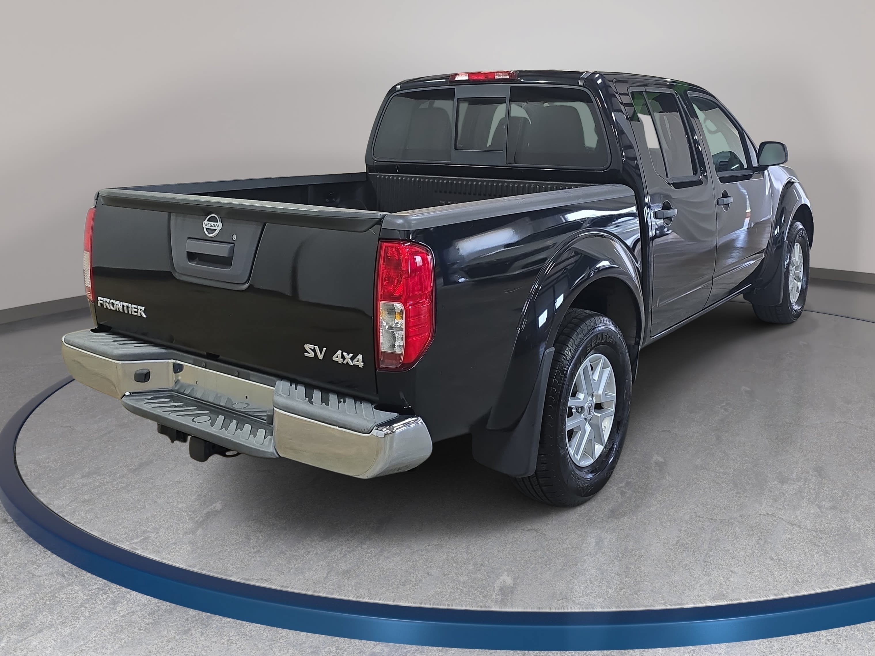 Used 2018 Nissan Frontier SV AWD/4WD image 6