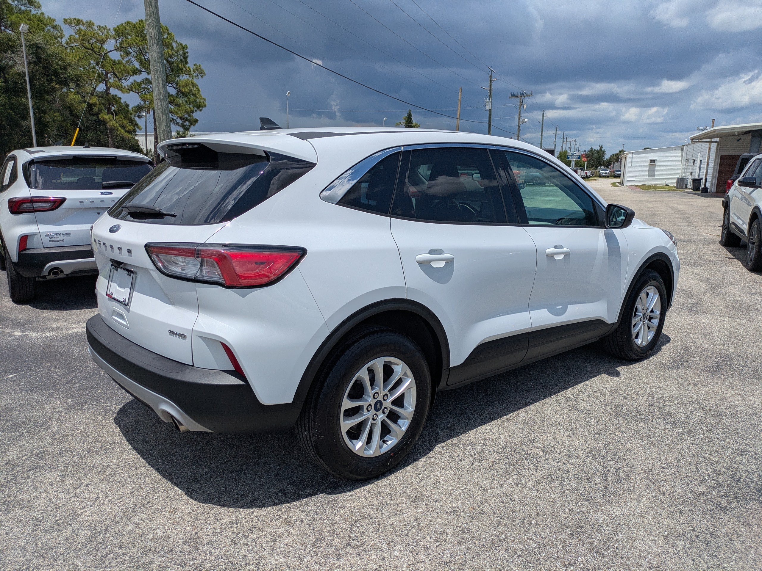 Used 2022 Ford Escape SE AWD/4WD image 4
