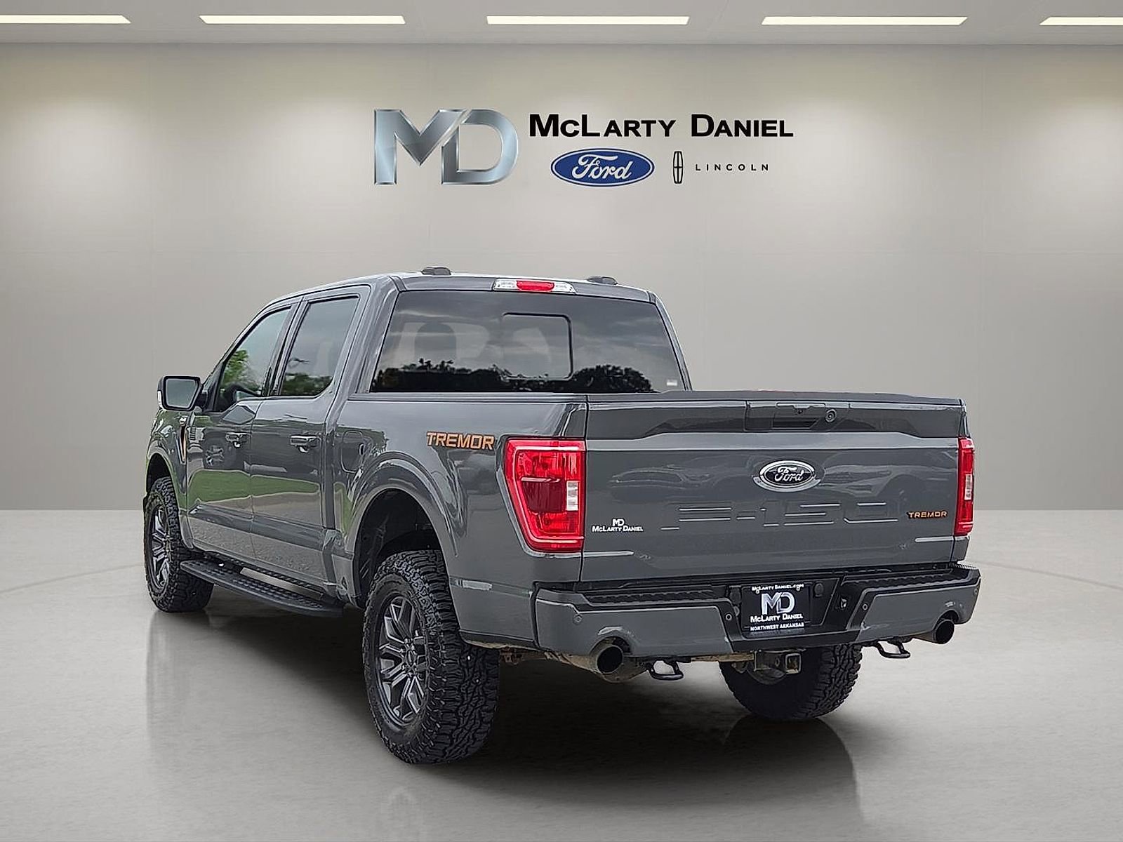 Certified 2021 Ford F150 Tremor w/ Equipment Group 401A Mid AWD/4WD image 4