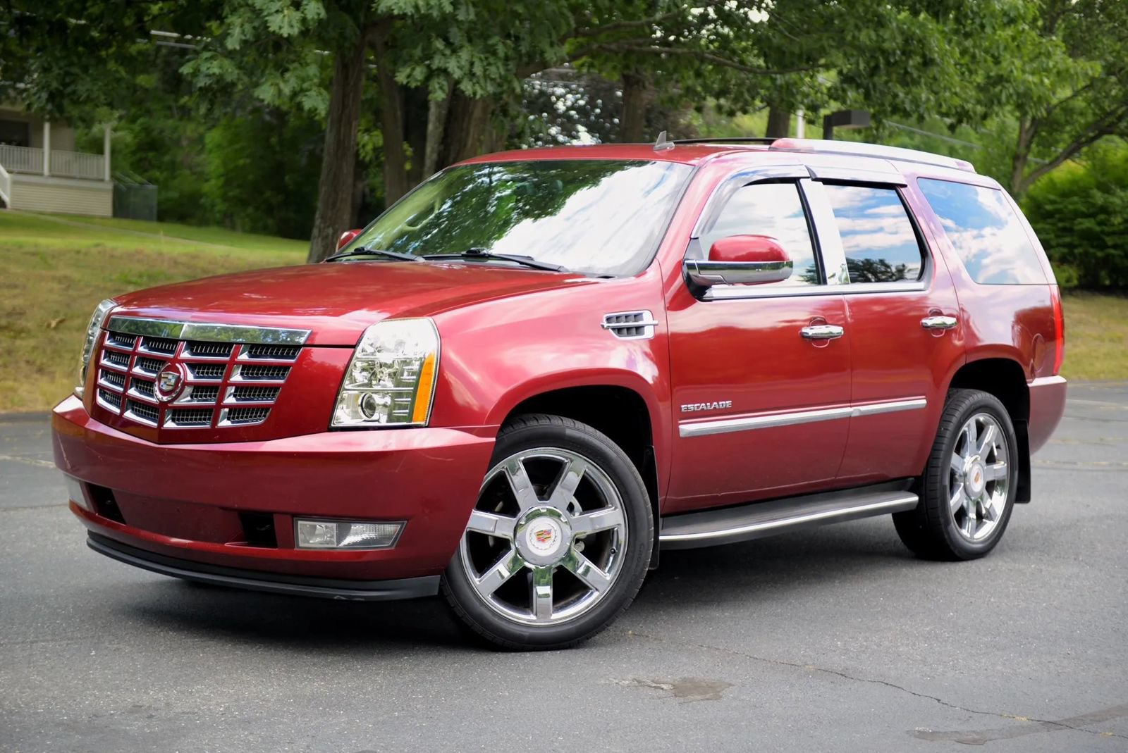 Used 2010 Cadillac Escalade Luxury AWD/4WD image 15