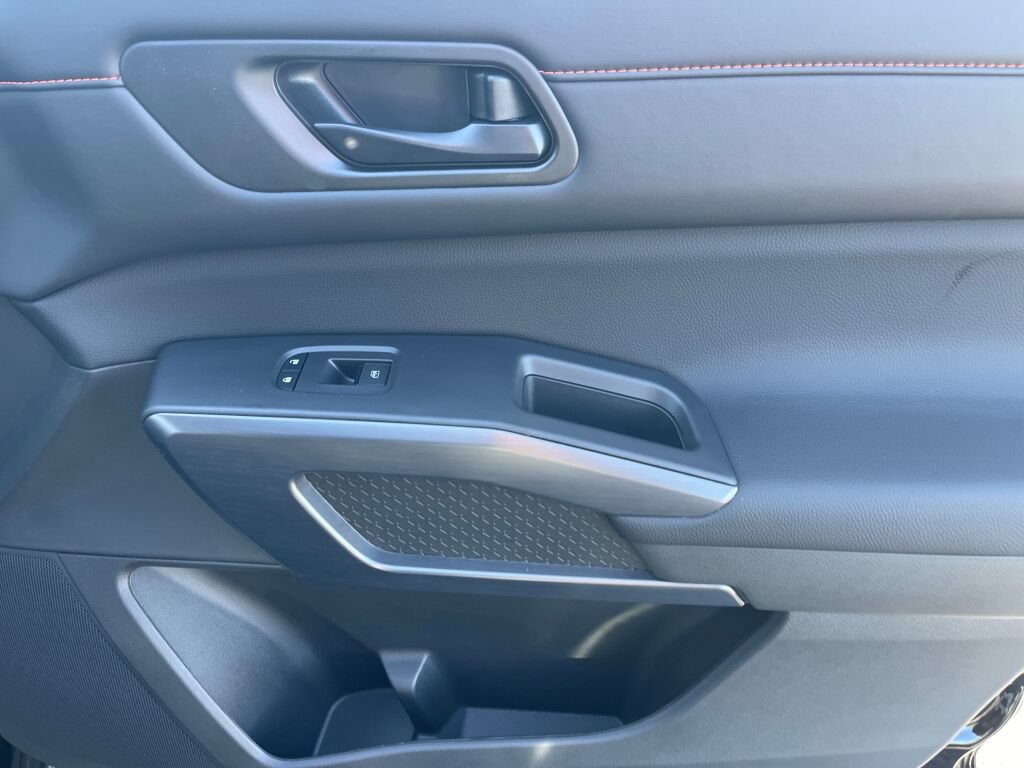 New 2026 Nissan Pathfinder Rock Creek AWD/4WD image 25